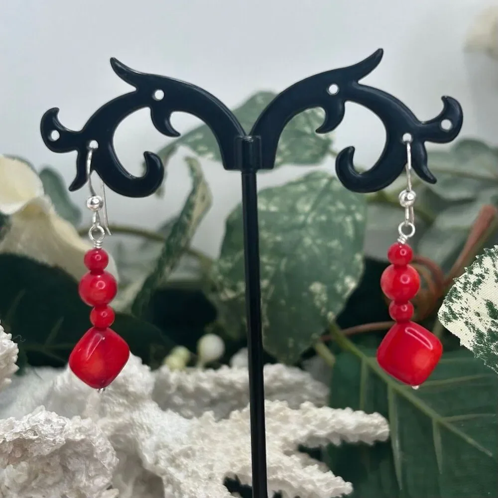 Vintage 70s Beaded Necklace Bracelet And Dangle Earrings Set Red Coral Beads